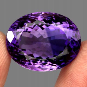 Amethyst Naturstein IF 49,62 ct Riesig