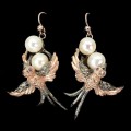 Natürliche Barockperlenohrringe mit Granat Vögel 5
