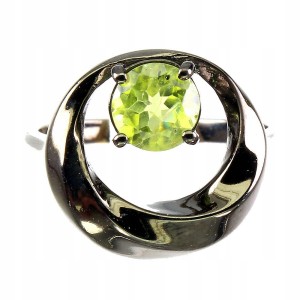 Ring einzigartiger natürlicher Peridot Größe 19 Silber