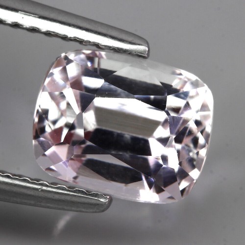 Naturstein Cossite 2,47 ct VVS