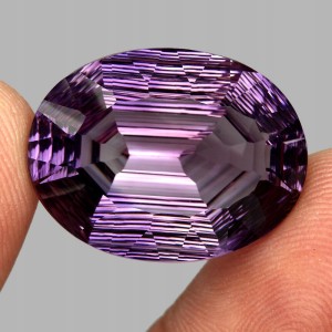 Natürlicher Amethyststein 30,23 ct zertifiziert