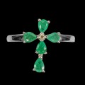 Zarter Silberring Größe 19 mit Smaragd Kreuz