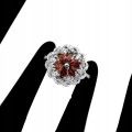 Ring aus Sterlingsilber mit natürlichen Granaten und Zirkonia Größe 17