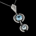 Halskette aus 925er Sterlingsilber mit natürlichem Sky Blue Topas und Zirkonia