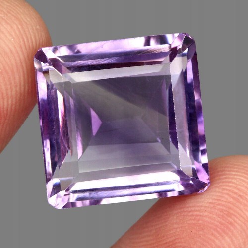 Amethyst Naturstein VVS 33,67ct