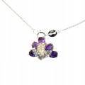 Eine silberne Halskette aus natürlichen Amethysten und weißem Topas