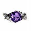 Ring aus Sterlingsilber mit natürlichen Amethyst Zirkonia Größe 11,5