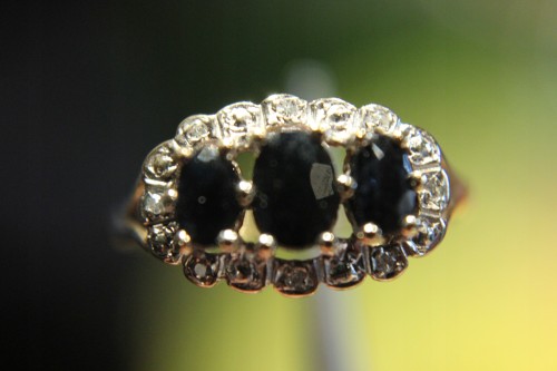 Goldring Diamanten Saphire Größe 20 zertifiziert