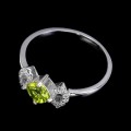 Ring zartes Silber natur Olivin Größe 17