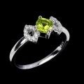 Ring zartes Silber natur Olivin Größe 17
