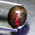 Opalschwarzer 2,19 ct AAA-Naturstein