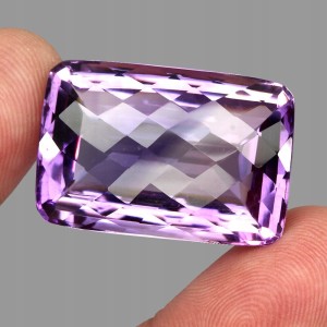 Amethyst Naturstein VVS 65,84ct riesig