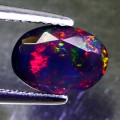 Opalschwarzer Naturstein 1,34 ct AAA IF