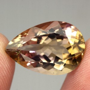 Ametrin Naturstein IF 12.14ct