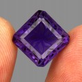 Amethyst Naturstein 6,87 ct VVS geschnitzt