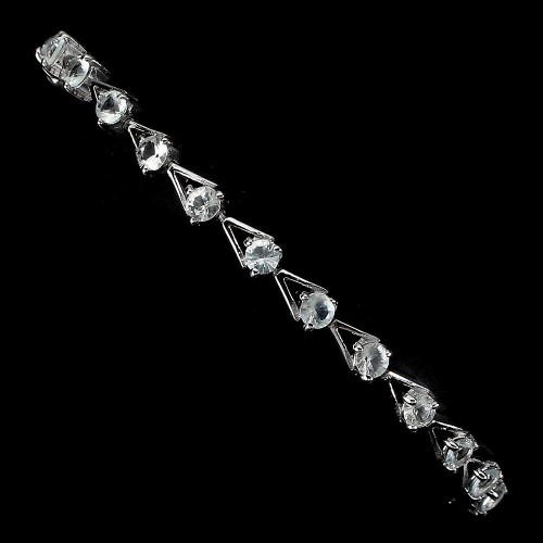 Wunderschönes Silberarmband mit natürlichen Aquamarinen