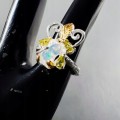 Künstlerischer Ring Größe 16 Peridot Feueropal
