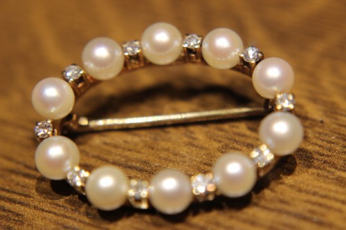 Brosche Gold Perle Diamant Zertifikat