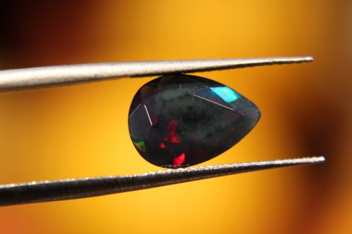 Opal schwarz Naturstein 1,35ct