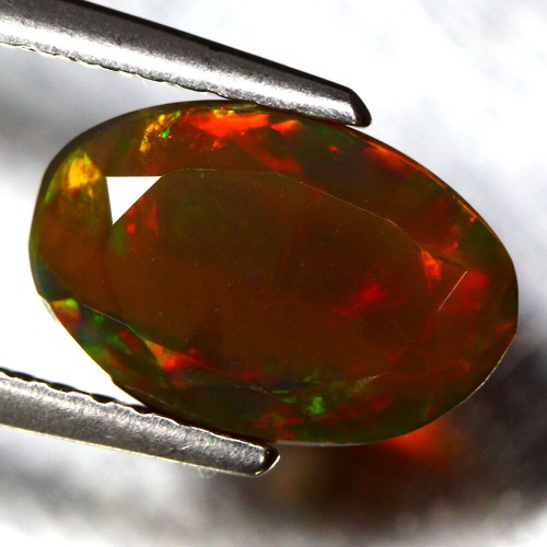 Opal schwarzer Naturstein 1,46 ct IF