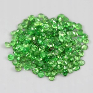 Tsavorite Natursteine ​​VVS 1,02 ct 205 Stk