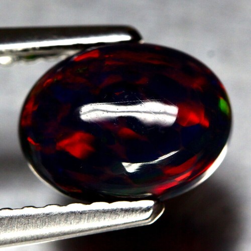 Opal schwarzer Naturstein 0,76 ct