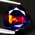 Opalschwarzer Naturstein 1,52 ct AAA