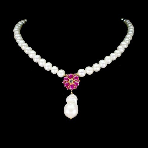 Wunderschöne 925 Blume Halskette mit natürlichen Rubinen und Perlen
