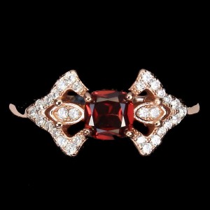 Zarter Ring aus 925er natur Granat Größe 12