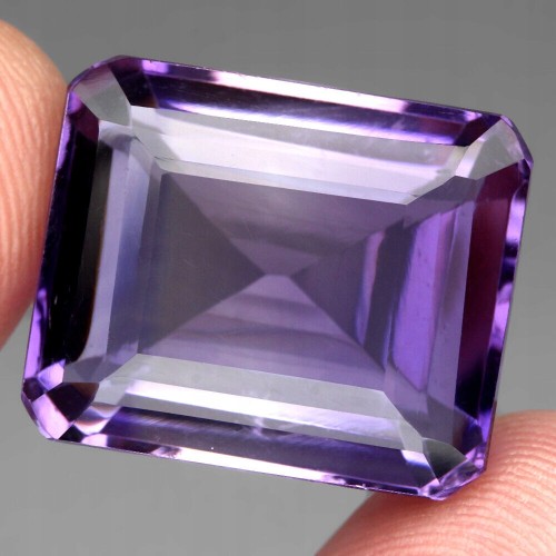 Amethyst Naturstein VVS 45,97ct