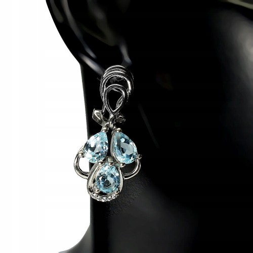 Silberne wunderschöne Sky Blue Topas Ohrringe mit Zirkonia 5
