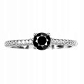 925 Ring mit schwarzem Diamant und weißem Topas Größe 17