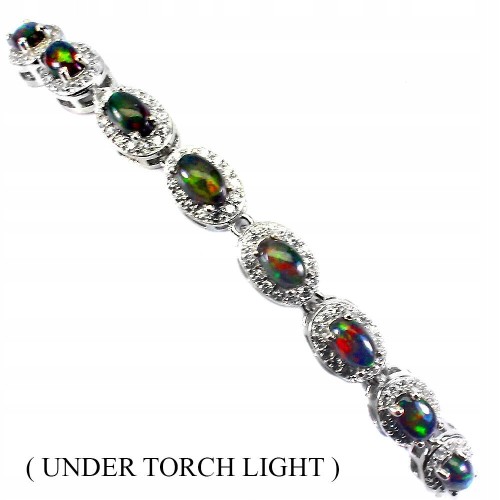 Wunderschönes Silberarmband mit natürlichen schwarzen Opalen