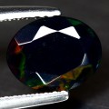Opal schwarzer Naturstein 1ct AAA IF