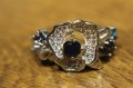 Zarter Ring blaue Saphire Größe 19 Blume