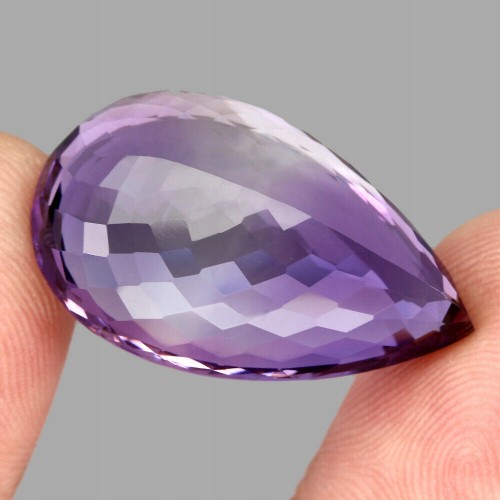 Amethyst Naturstein IF 40,77 ct Riesig