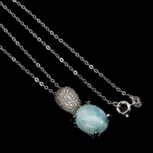 Silberhalskette mit natürlichen Larimar Zirkonia 17