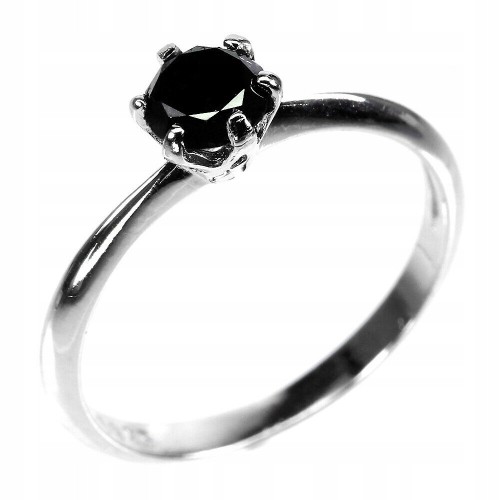 Black diamond ring 0.6ct silver 925 size 17