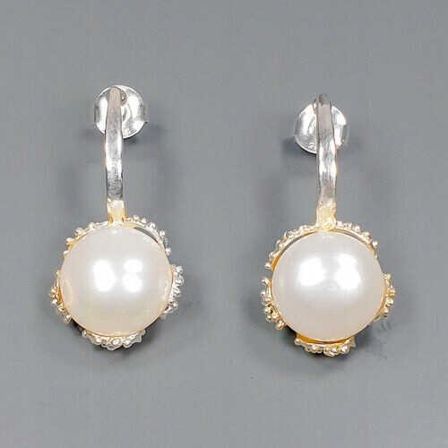 Silver earrings with natural beautiful pearls1 925