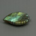 Naturstein Labradorit 59,5ct Blatt