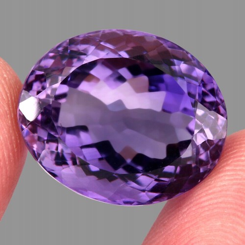 Amethyst Naturstein VVS 27.43ct