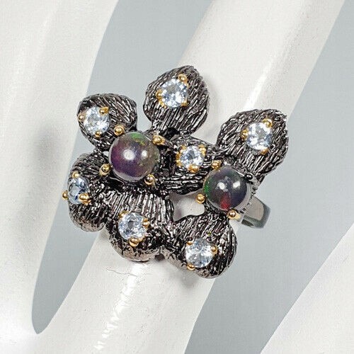 Künstlerischer Ring mit schwarzen Opalen Topas Größe 12