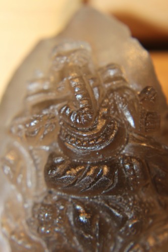 Ganeshi Figur geschnitzter Rauchquarz Stein 2