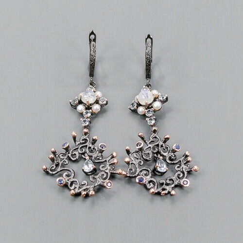 Künstlerische Ohrringe Mondstein Saphire 1