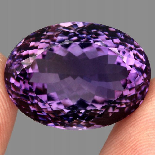 Amethyst Naturstein IF 42ct riesig