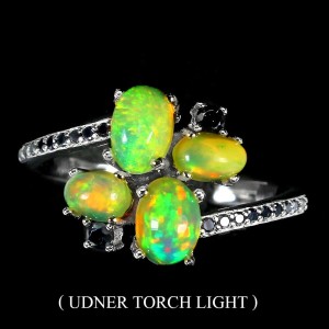 Silberring Feueropale Größe 17 Spinelle