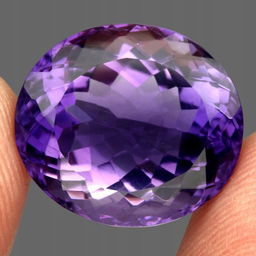Amethyst Naturstein VVS 18,89ct