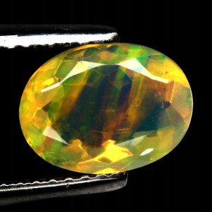 Feueropal Naturstein AAA 1,28 ct VVS