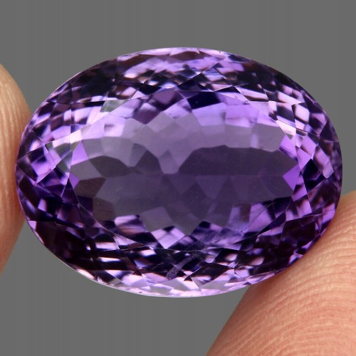 Amethyst Naturstein VVS 20,43ct
