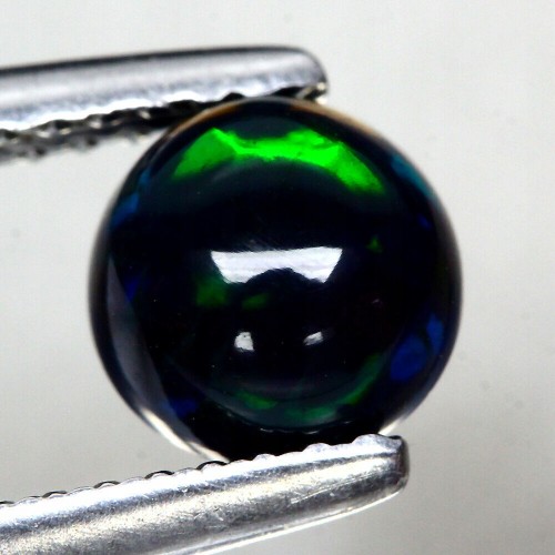 Opal schwarzer Naturstein 0,68 ct AAA
